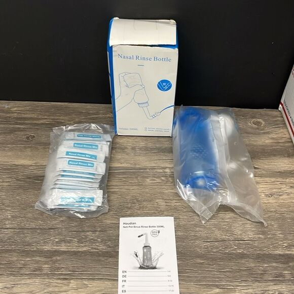 Blue Nasal Rinse Bottle - Picture 2 of 4